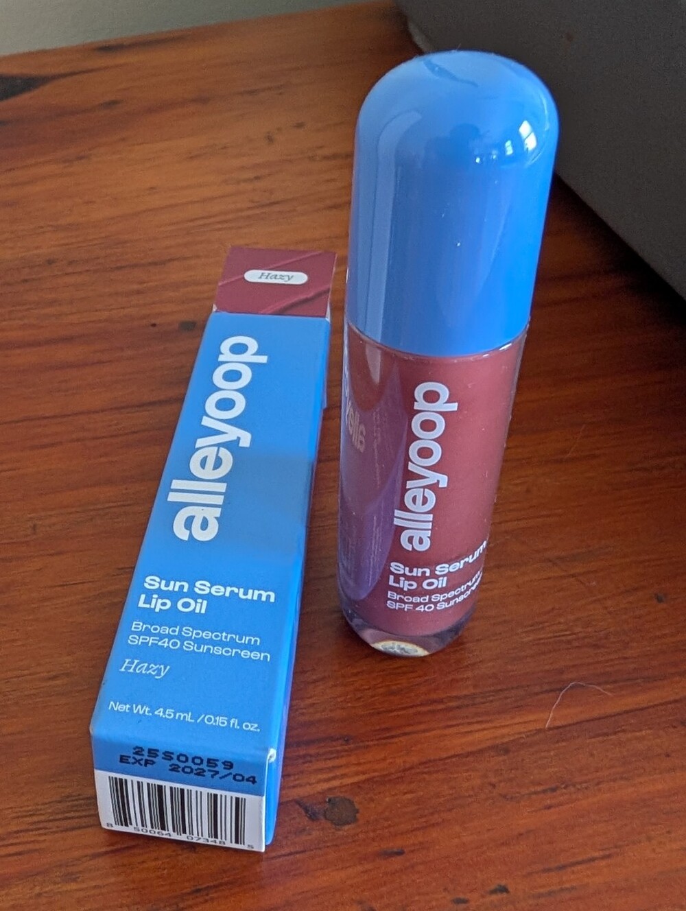 NIB alleyoop Sun Serum SPF Lip Oil FULL SIZE - Picture 5 of 6